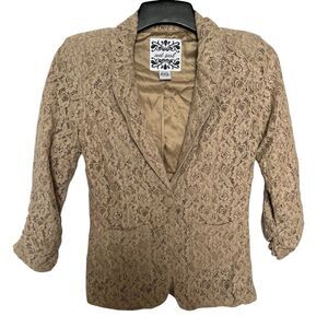 Wet Seal Women's Beautiful Lace Beige Blazer Lined Size Large